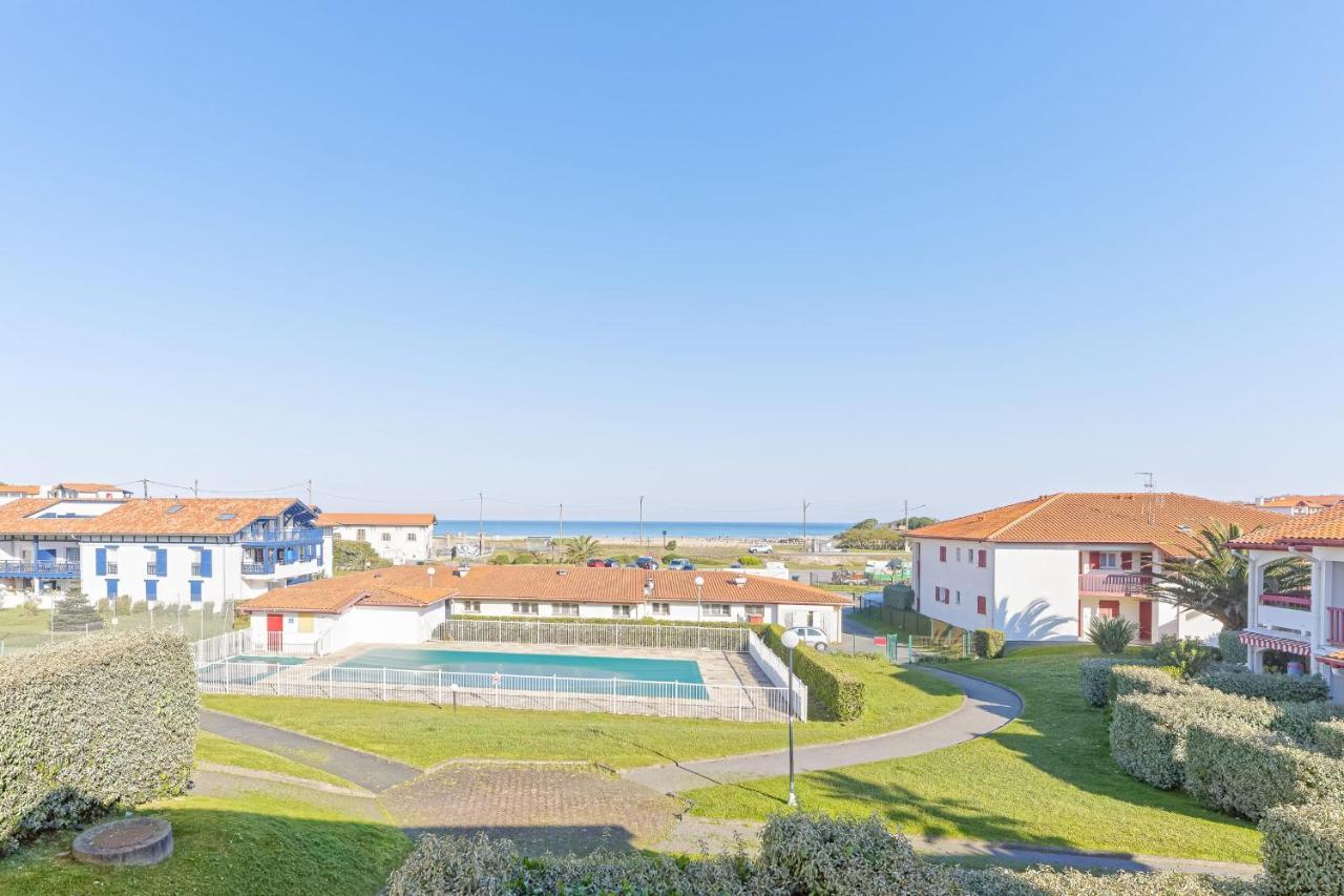 Zirli Island Front De Piscine Tennis Wifi Parking * Bidart
