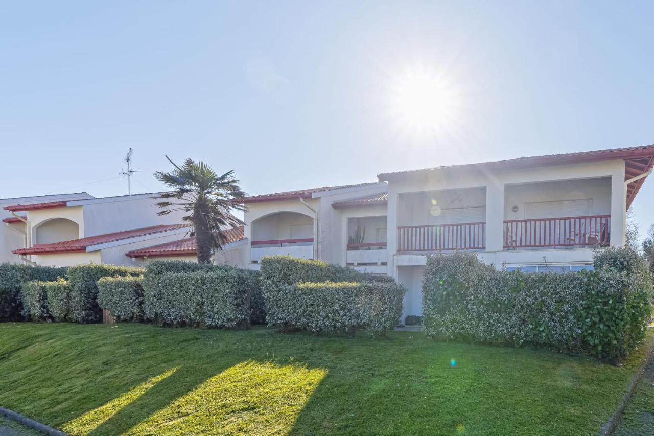Zirli Island Front De Piscine Tennis Wifi Parking Appartement *